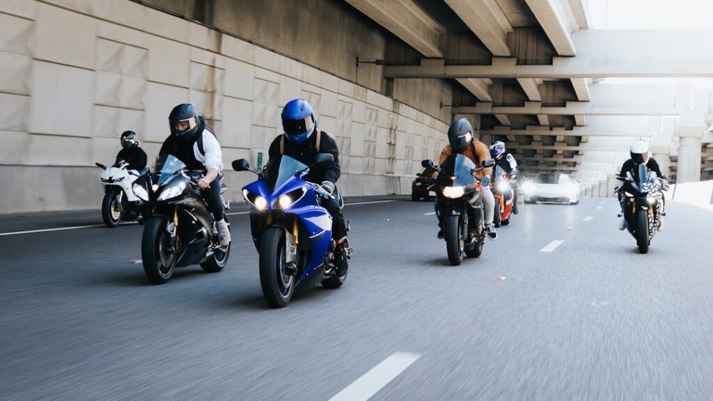 Photo motorcycle guide