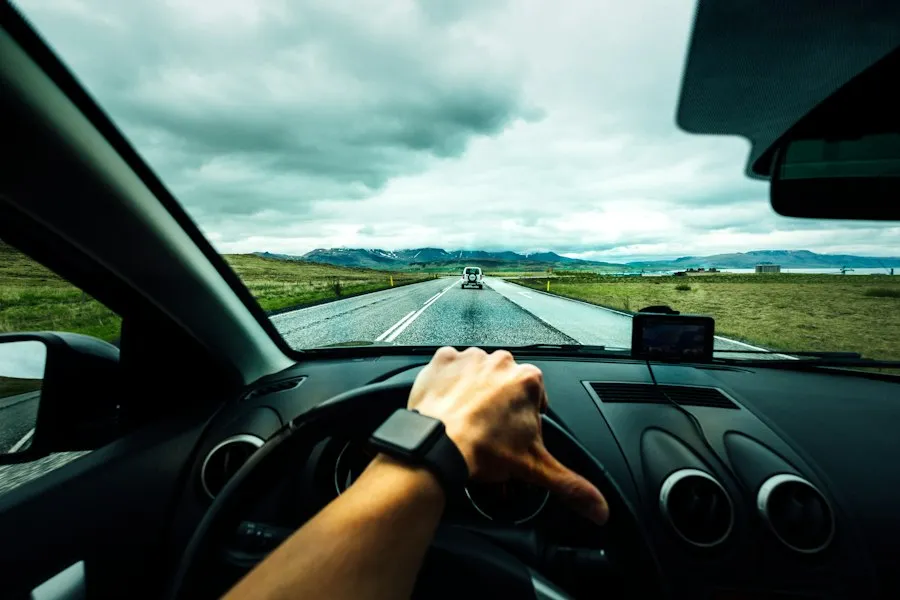 Photo common driving safety mistakes